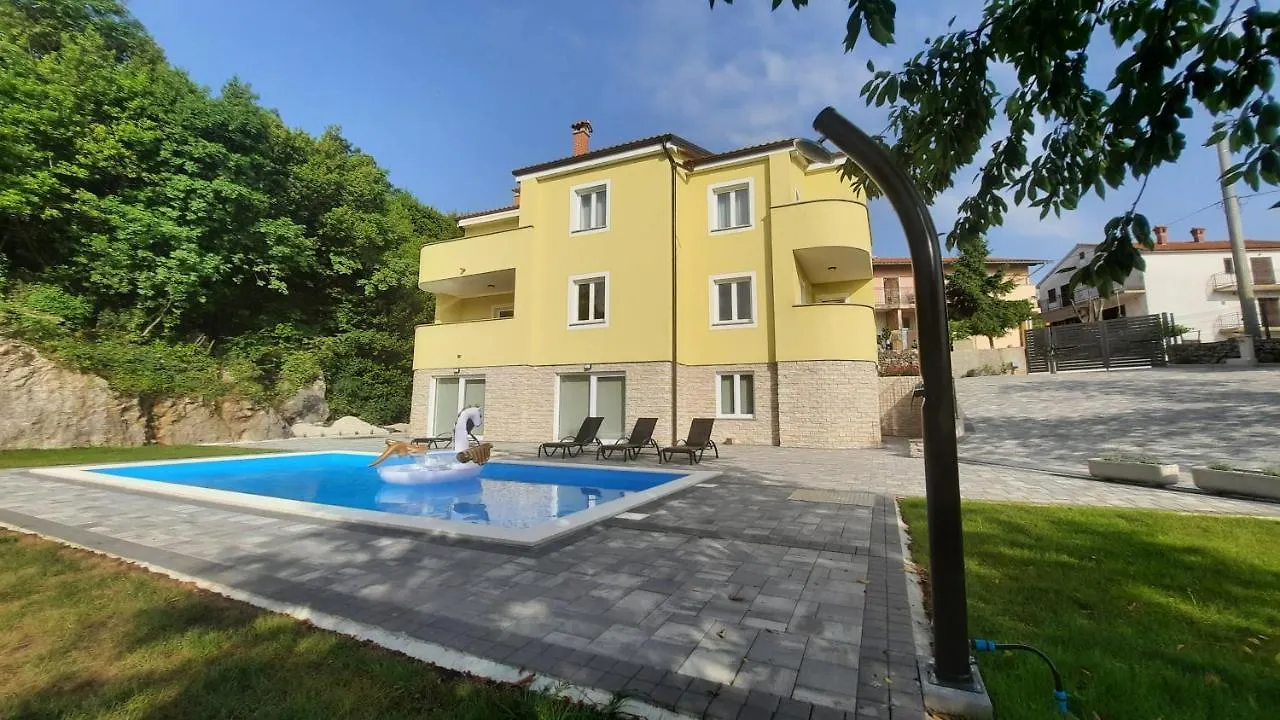 Apartman Ela Donji Rukavac 0*,