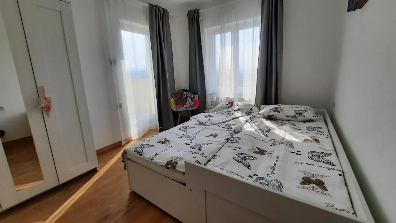 Apartment Apartman Ela Donji Rukavac