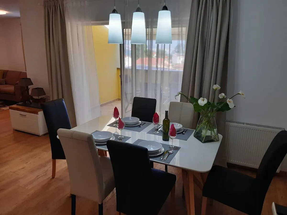 Apartment Apartman Ela Donji Rukavac